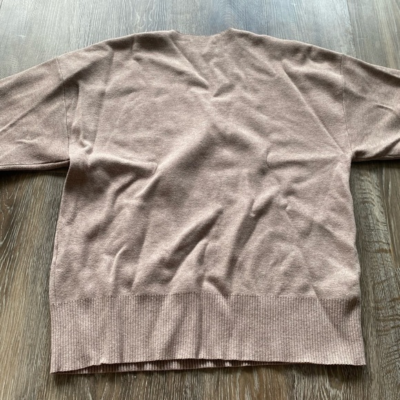 Wilfred Free Souvenir Sweater - Picture 8 of 13